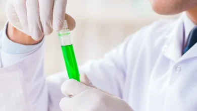 Evaluating Canopy Growth (TSX:WEED) After Schedule III Reform Hopes Lift Cannabis Stocks