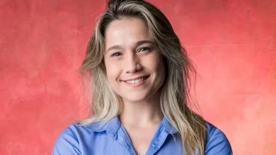 Ex-Globo, Fernanda Gentil veste camisa e celebra título do Flamengo