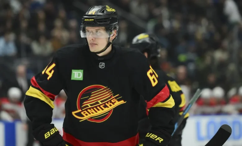 Ex-Leafs forward unexpectedly elevated to the top line with new team after leaving Toronto