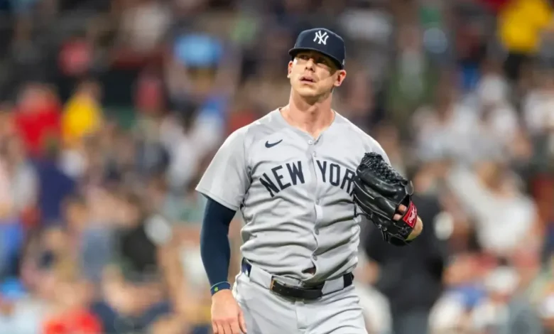 Ex-Yankees reliever Ian Hamilton signs one-year contract the Braves