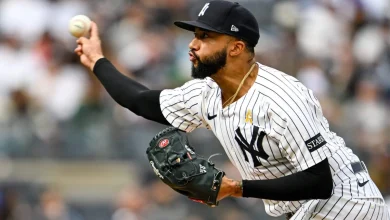 Explaining the Mets’ curious Devin Williams signing. Plus: Do HOF standards need to change? - The Athletic