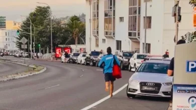 'Extraordinary to see': Story behind the video of Bondi lifeguard running towards danger during mass shooting