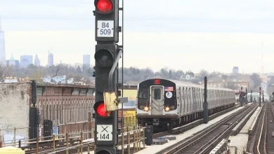 F and M subway lines to swap in plan to reduce delays