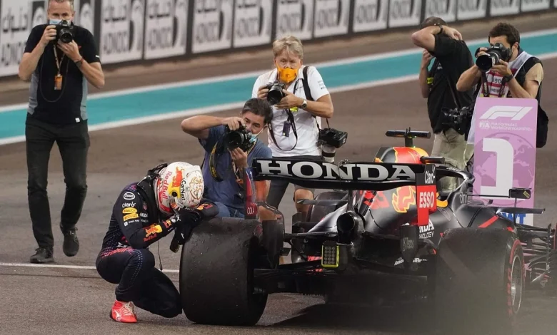 F1’s ‘manipulated’ Abu Dhabi race still haunts the sport, but 2025 should be different - The Athletic