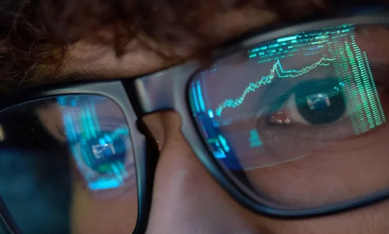 FTSE 100 Live: London blue-chips outperforming, William Hill up for sale