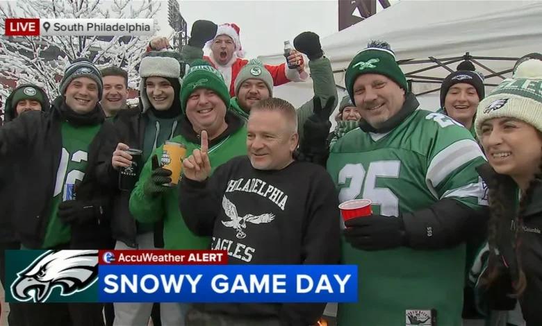 Fans brave snowy conditions for Philadelphia Eagles tailgate