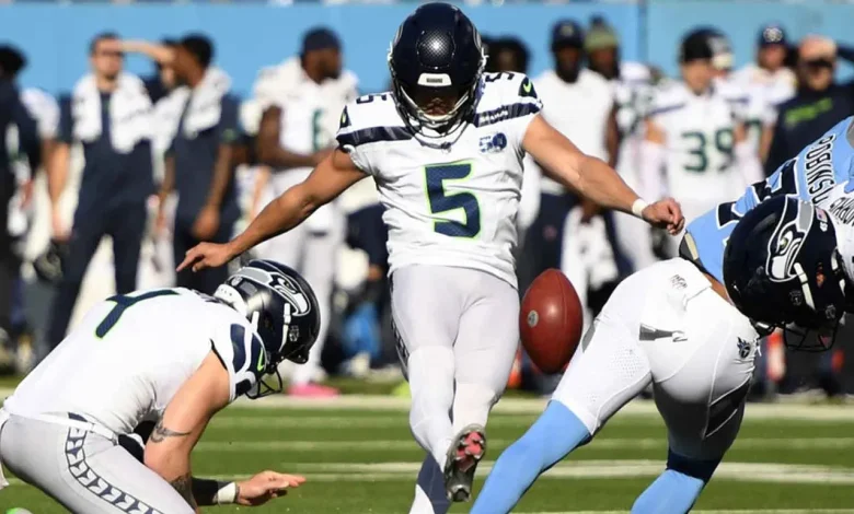 Fantasy Football Kicker Rankings: Week 14 2025