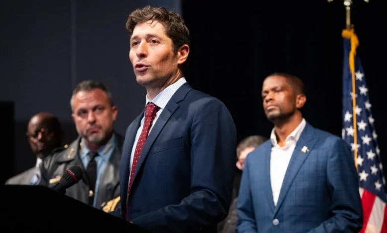 Federal authorities plan operation in Minnesota focusing on Somali immigrants, AP source says