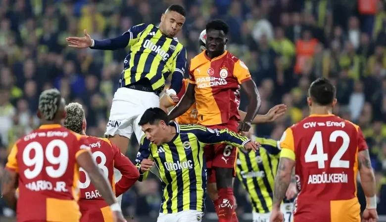 Fenerbahçe - Galatasaray (CANLI)