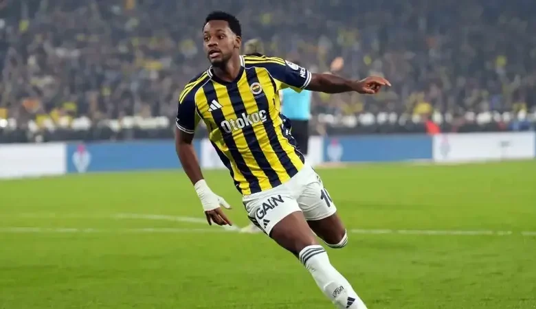 Fenerbahçe'ye Jhon Duran şoku! İki maç men edildi