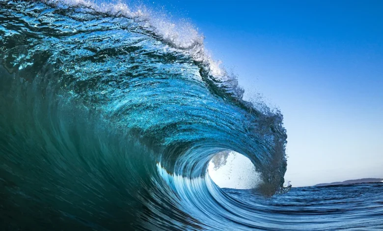 First Detailed Look at a Tsunami From Space Reveals Unexpected Feature