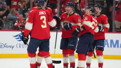 Florida hosts Islanders looking to pull off much-needed weekend sweep of home games