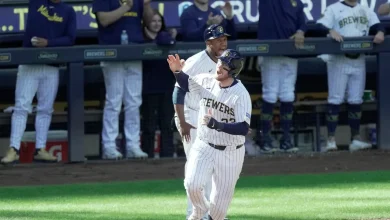 Former Brewers catcher Danny Jansen gets multi-year deal with Rangers