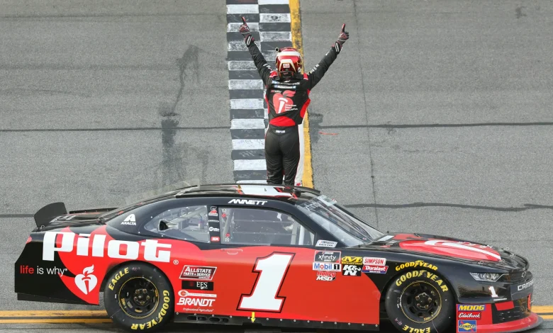 Former NASCAR driver Michael Annett passes away at age 39