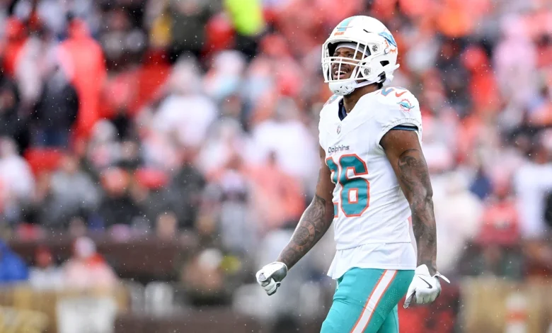 Former WVU football DB honored by NFL after breaking 15-year drought in AFC