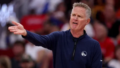 Former Warriors forward already looks washed just a quarter into season