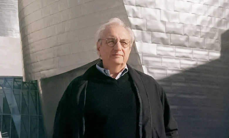 Frank Gehry, who stretched architecture’s boundaries, dies at 96