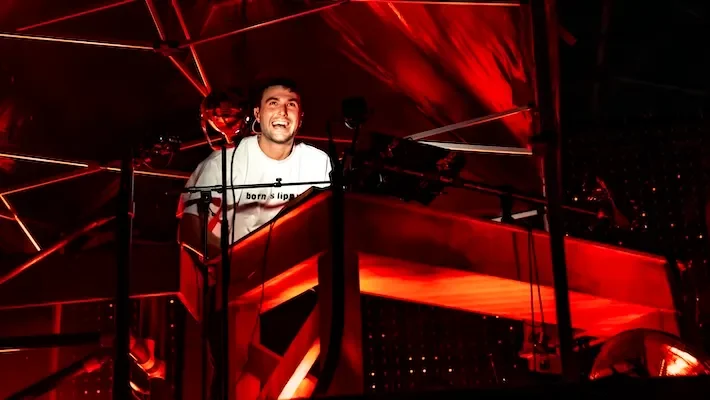 Fred Again.. Announces Ten Additional ‘USB002’ Shows Set For 2026