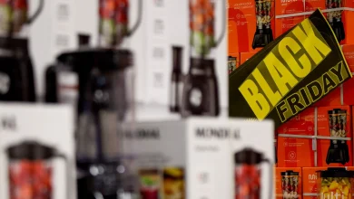 Frustrated retailers say Shopify left them in the dark during Cyber Monday outage