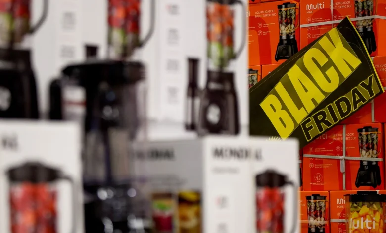 Frustrated retailers say Shopify left them in the dark during Cyber Monday outage