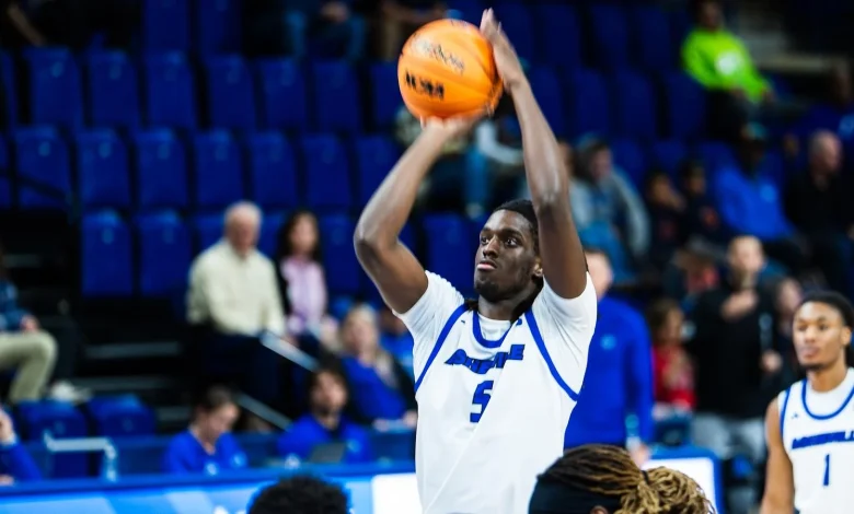 GAME PREVIEW: UNC Asheville Hosts Miami (OH) in Kimmel Arena