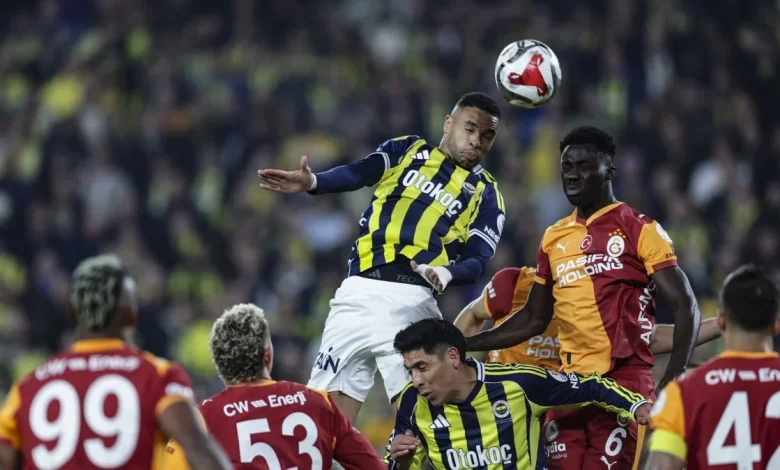 Galatasaray, Fenerbahçe battle out 1-1 draw in tight derby | Daily Sabah