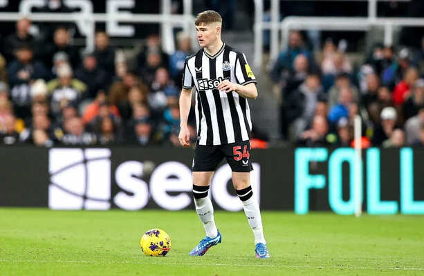 Galway youngster makes rare appearance as Newcastle book final 4 spot