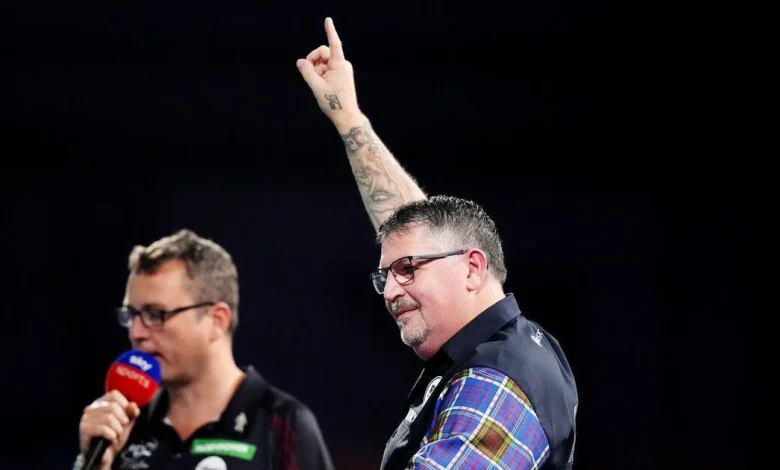 Gary Anderson 'got over the line' in tense World Darts opener