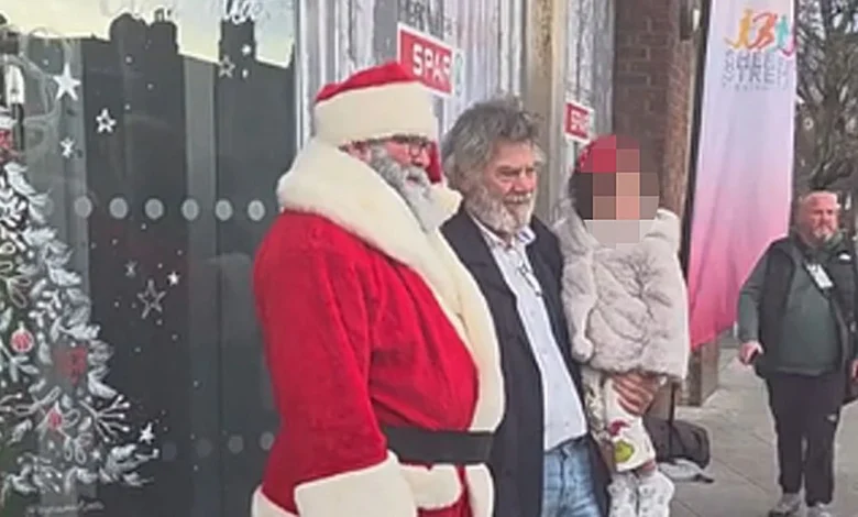 Gerry 'The Monk' Hutch poses with Santa in Dublin and seemingly confirms election run
