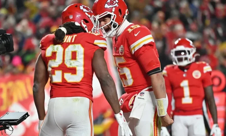 Get tickets to see Kareem Hunt vs. the Chargers