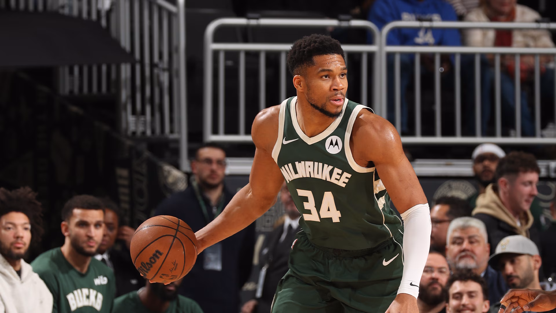 Giannis Antetokounmpo leaves Bucks’ game with Pistons due to right calf strain