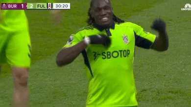 Gol de Calvin Bassey y Fulham recupera la ventaja frente al Burnley