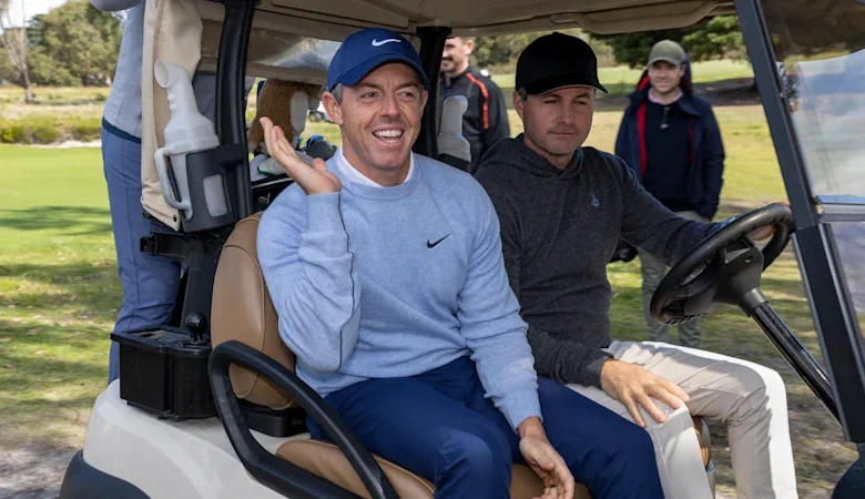 Golf superstar McIlroy steps onto the course at Royal Melbourne