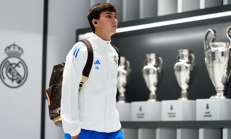 Gonzalo García se perfila como titular frente al Alavés