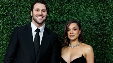 Hailee Steinfeld's Pregnancy Announcement Is About to Make This Trendy Fleece Jacket Sell Out