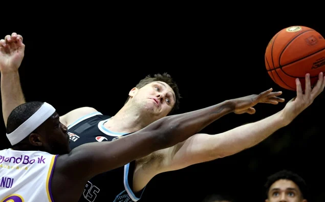 'Hard work's starting to pay off': Breakers angle for three on the trot with JackJumpers clash