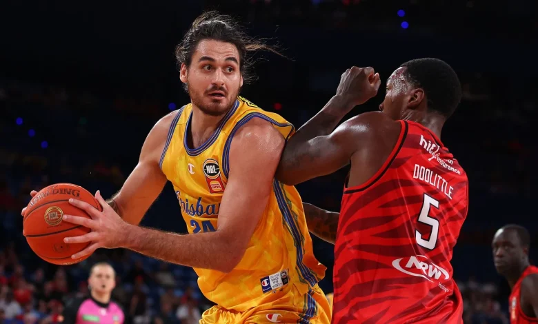 Hawks host Bullets in must-win encounter