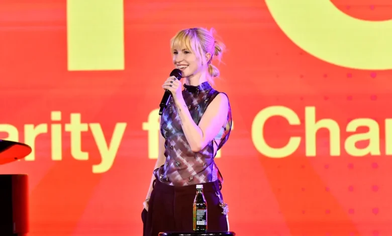 Hayley Williams draws line against 'racist,' 'sexist' fans at shows