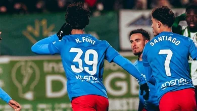 Héctor Fort salva los muebles en el 117'