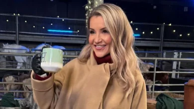 Helen Skelton’s high street scarf coat is now on sale for over £100 less