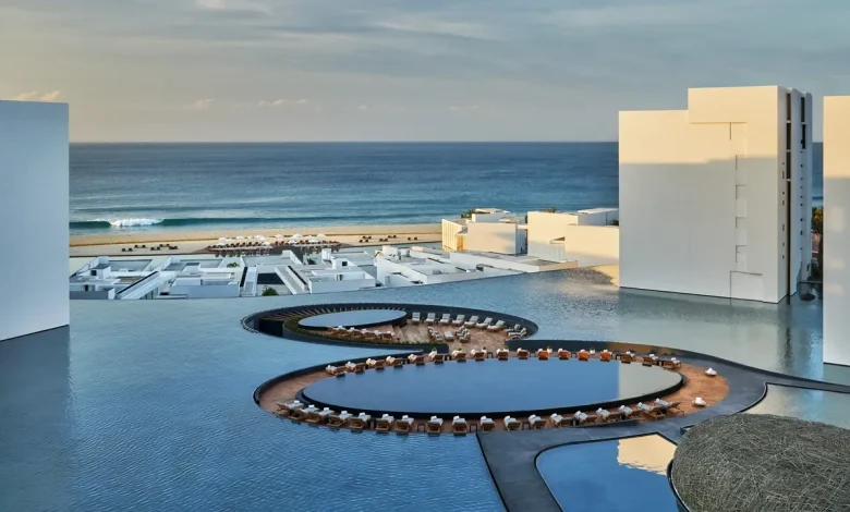 Here's How to Score Up to 75% Off Hotels This Black Friday