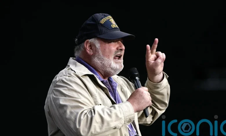 Hollywood ‘devastated’ at death of director Rob Reiner and his wife