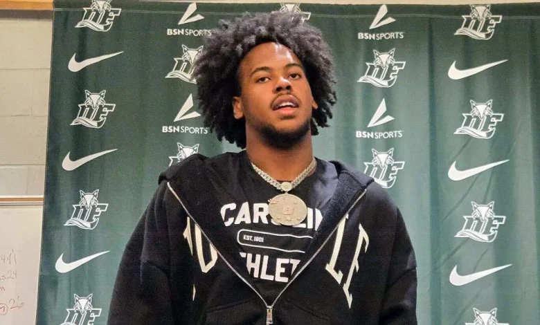 Hometown recruit Julian Walker flips commitment, will sign with Gamecocks