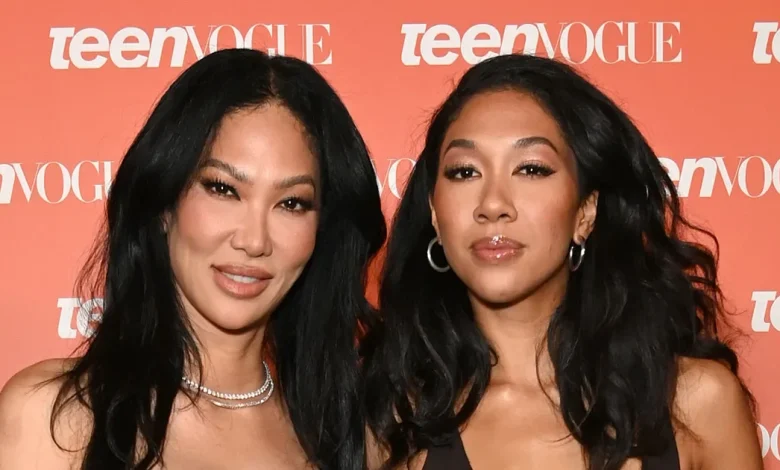 How Kimora Lee Simmons Reacted to Daughter Aoki Lee's "Shocking" Romance With Man 44 Years Older