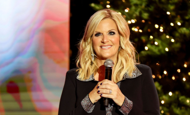 How To Watch Tonight’s ‘Christmas in Nashville’: Hosted by Trisha Yearwood With Performances by Bill Murray and Trace Adkins