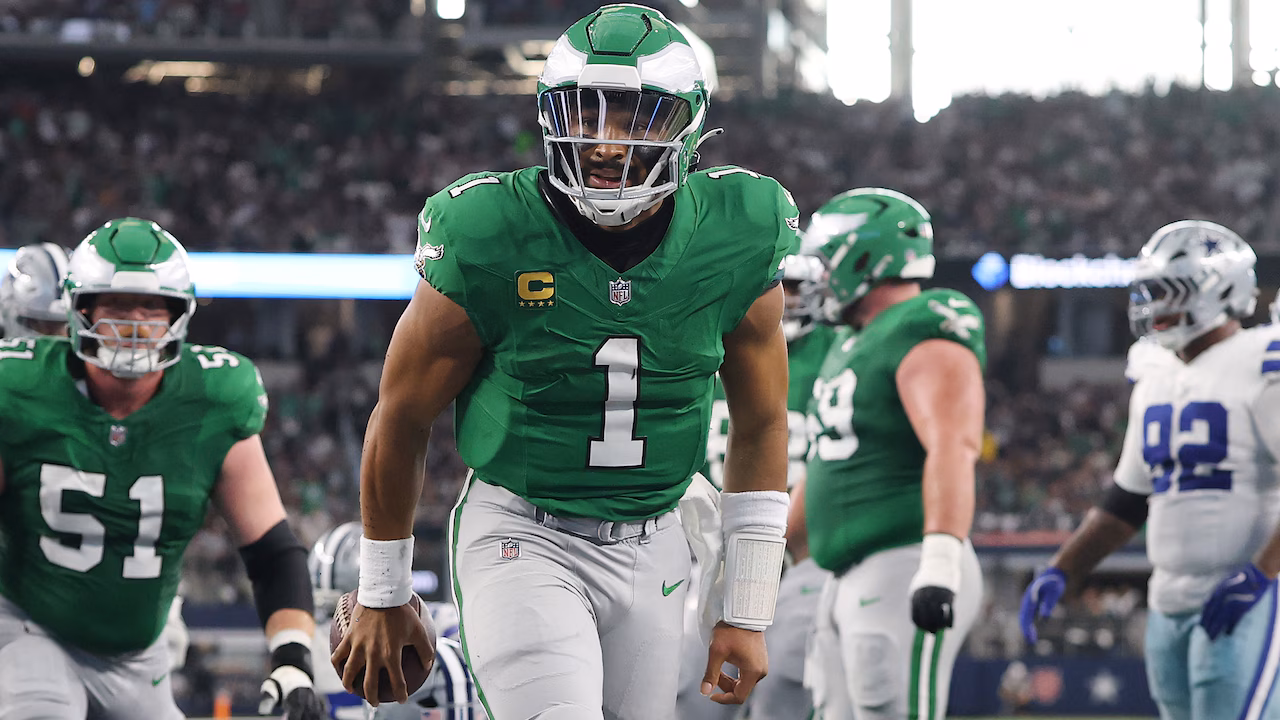 How to watch Eagles-Raiders NFL game today free livestream