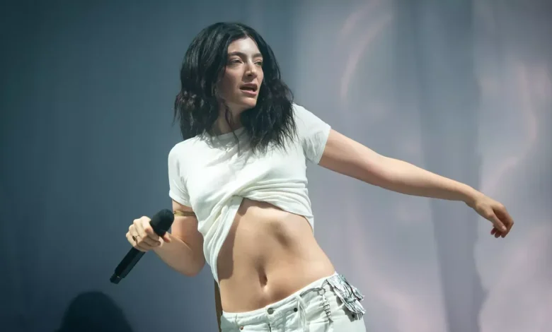 “I feel like I can touch you”: All the takeaways from Lorde’s intimate and electric Stockholm show