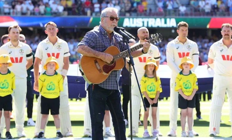 "I felt like I'd just scored a century!" - John Williamson reflects on moving Bondi tribute