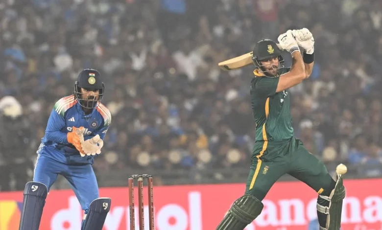 IND vs SA: What is the record for highest run chase in ODIs in India?