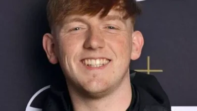 I'm A Celebrity's Angry Ginge takes fans inside 'mouldy' flat with 'no handle'